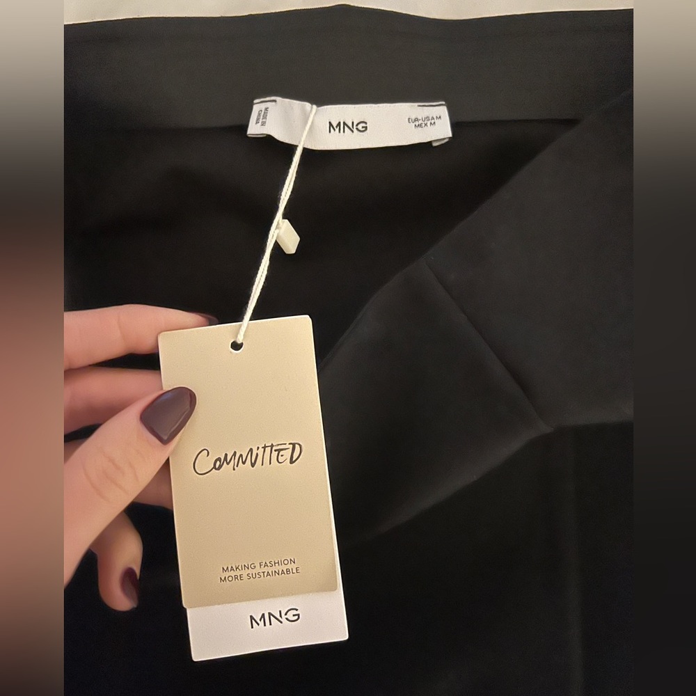 Mango mini black skirt